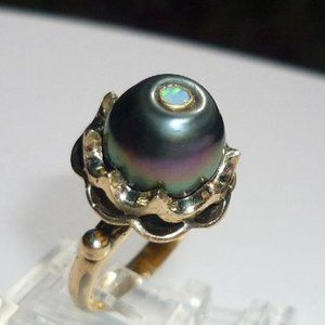 10K and 18K Gold Natural Tahitian Pearl Ring
